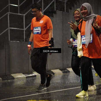 Runner Photo 7767396