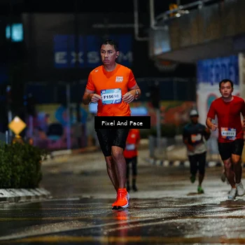 Runner Photo 7767414