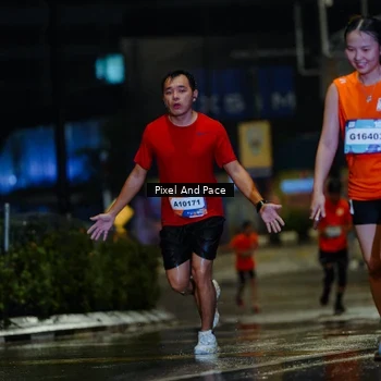 Runner Photo 7767435