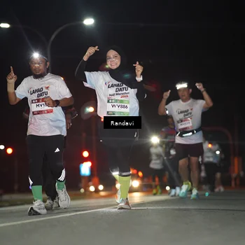 Runner Photo 7767466