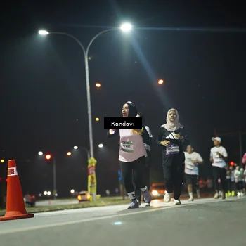 Runner Photo 7767517