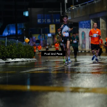 Runner Photo 7767541