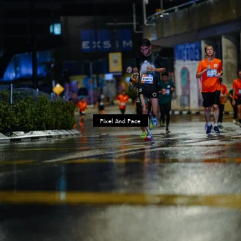 Runner Photo 7767543