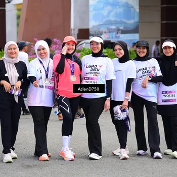 Runner Photo 7767581