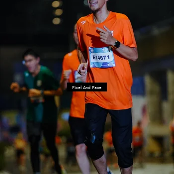 Runner Photo 7767588
