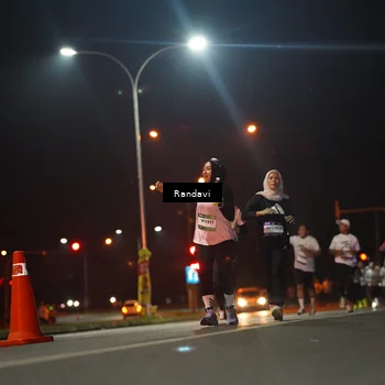 Runner Photo 7767589