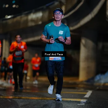 Runner Photo 7767613