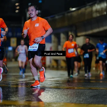 Runner Photo 7767627
