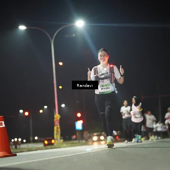 Runner Photo 7767654