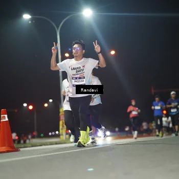 Runner Photo 7767655