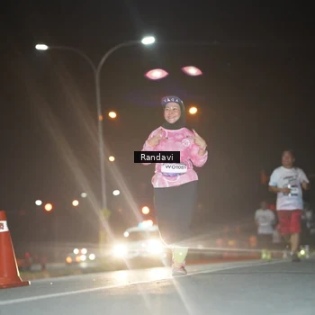 Runner Photo 7767661