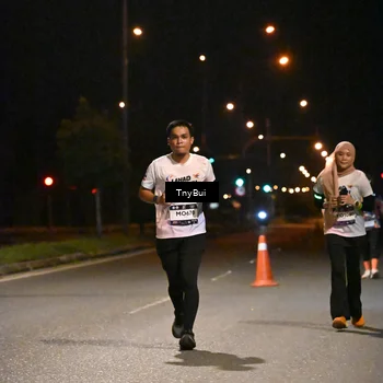 Runner Photo 7767664
