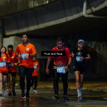 Runner Photo 7767681
