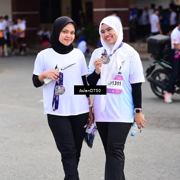 Runner Photo 7767714