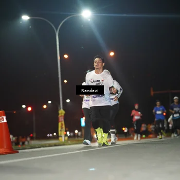 Runner Photo 7767718