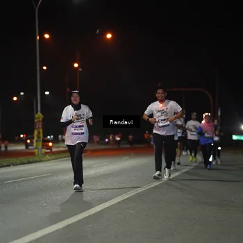 Runner Photo 7767792