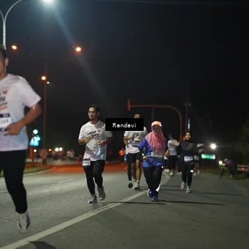 Runner Photo 7767803