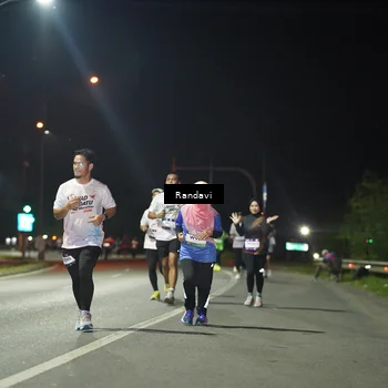 Runner Photo 7767822