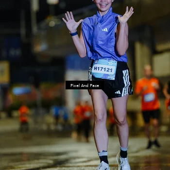 Runner Photo 7767875