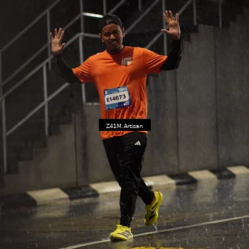 Runner Photo 7767881
