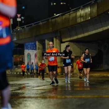 Runner Photo 7767883