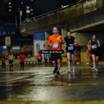Runner Photo 7767887