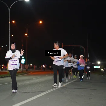 Runner Photo 7767920