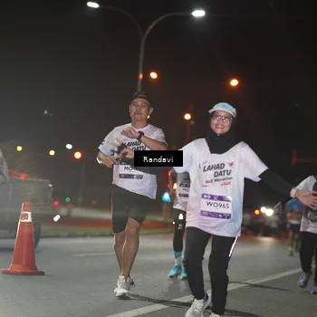 Runner Photo 7767926