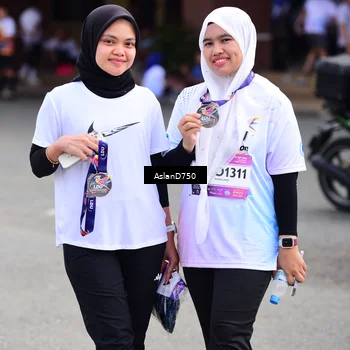 Runner Photo 7767929