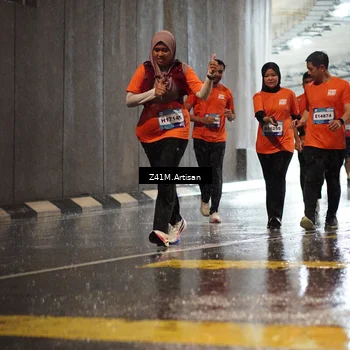 Runner Photo 7767945