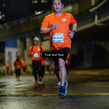Runner Photo 7767968