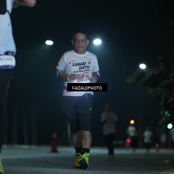 Runner Photo 7767977