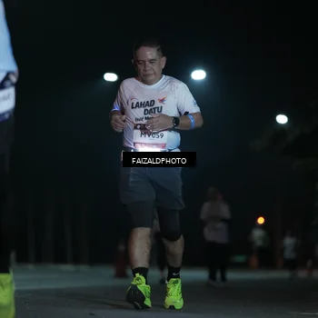 Runner Photo 7767980