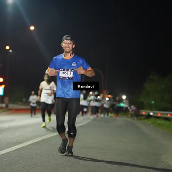 Runner Photo 7767993