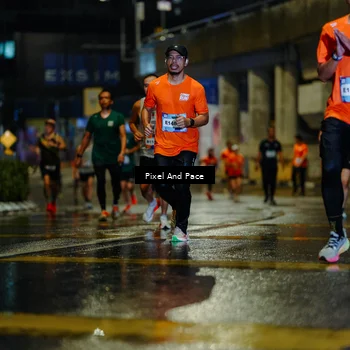 Runner Photo 7768014