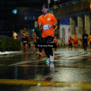 Runner Photo 7768028