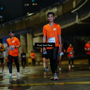 Runner Photo 7768031