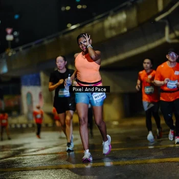 Runner Photo 7768052