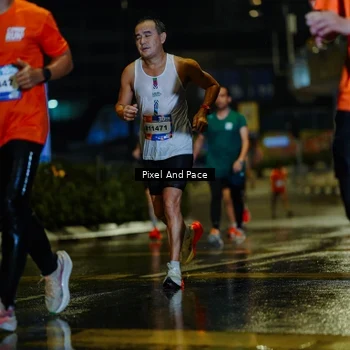 Runner Photo 7768053