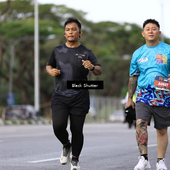 Runner Photo 7768054