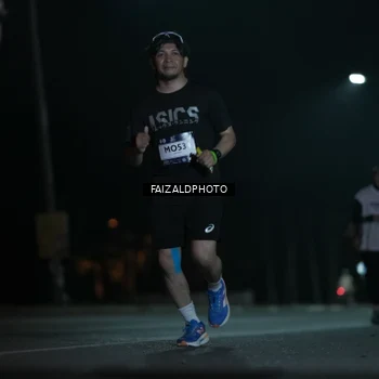 Runner Photo 7768064