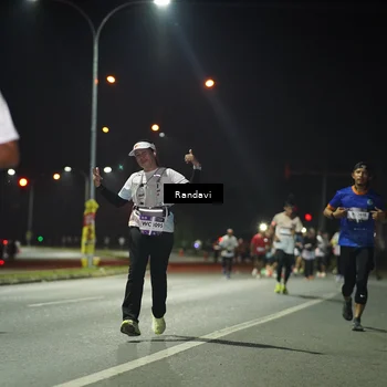 Runner Photo 7768069