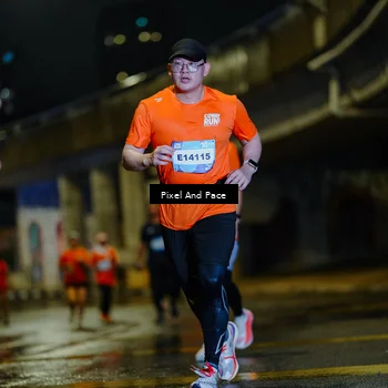 Runner Photo 7768086