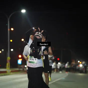 Runner Photo 7768094