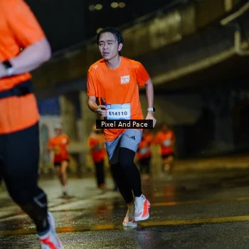 Runner Photo 7768095