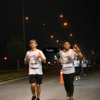 Runner Photo 7768124