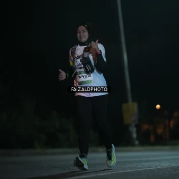 Runner Photo 7768125