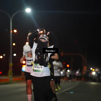 Runner Photo 7768140
