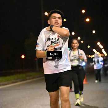 Runner Photo 7768196