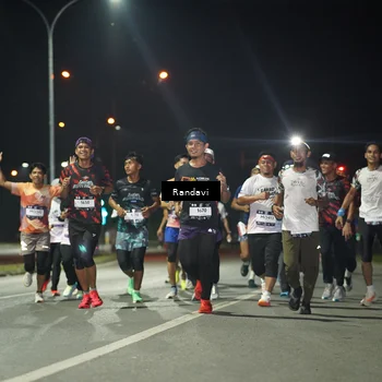 Runner Photo 7768229